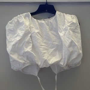 Zara white puffed top with tie strings for the back